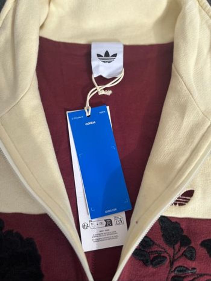 Adidas Originals x ASOS - Veste de survêtement à fleurs brodées - Babeurre - photo numéro 7
