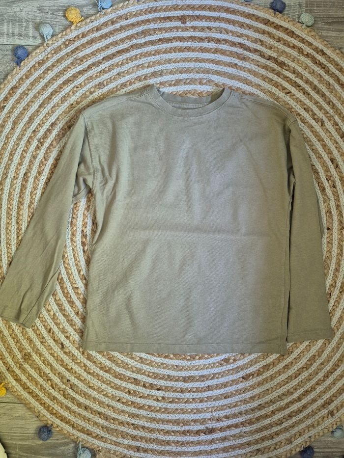 🧒 Lot 6 t-shirt  manches longues ZARA – Garçon 10 ans – Très bon état 🍂 - photo numéro 4