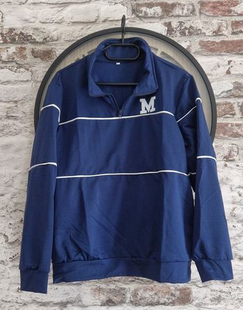 Ensemble bleu marine
