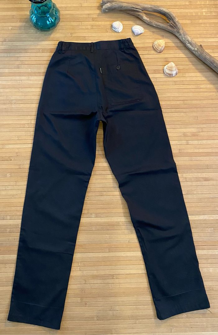 Pantalon noir - photo numéro 2