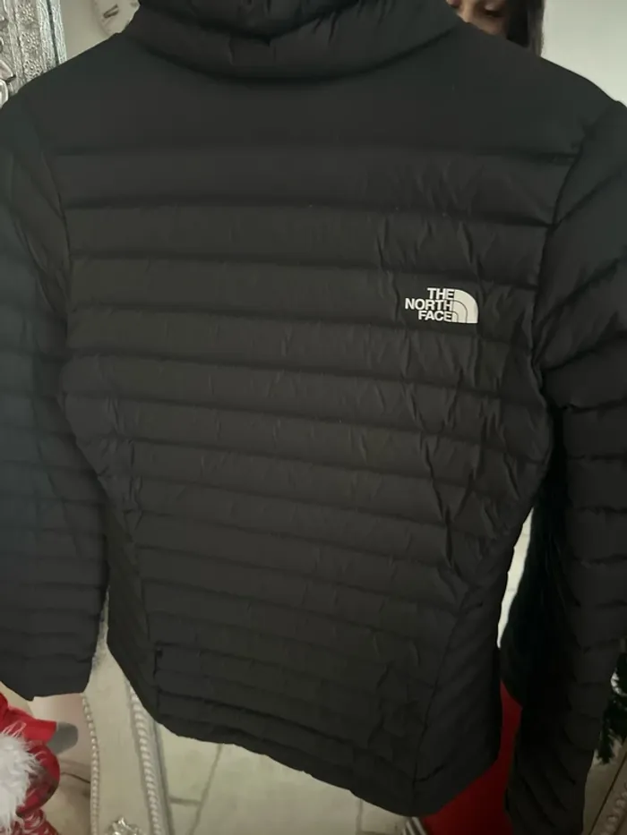 Veste ( Doudoune ) the North Face femme - photo numéro 4