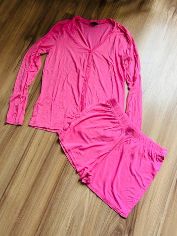 Ensemble de pyjama rose Haut + Short Boohoo Tailles S-M