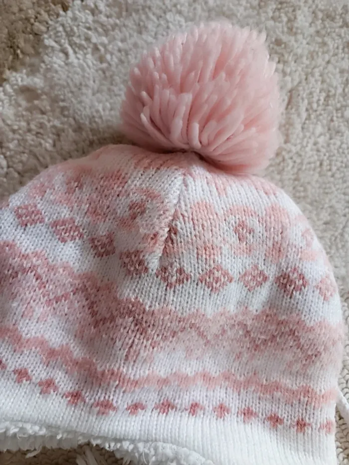 Lot bonnet et moufles chauds 24-36mois - Primark - photo numéro 3