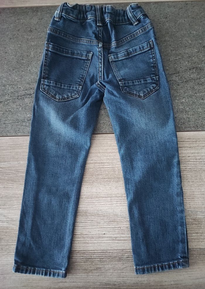 Jean bleu - photo numéro 2