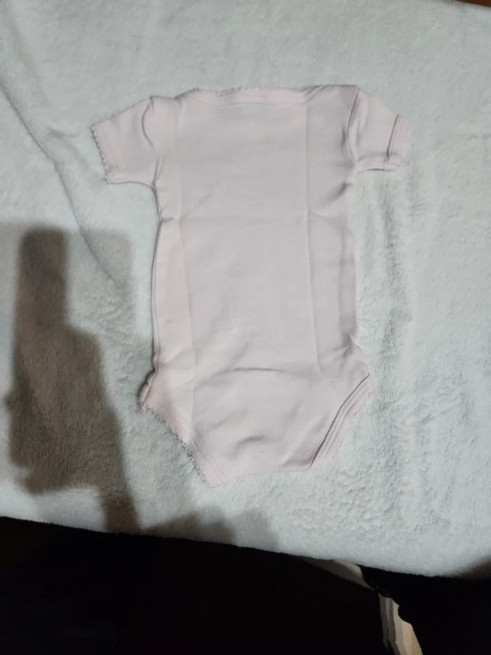 Lot de bodies - photo numéro 10