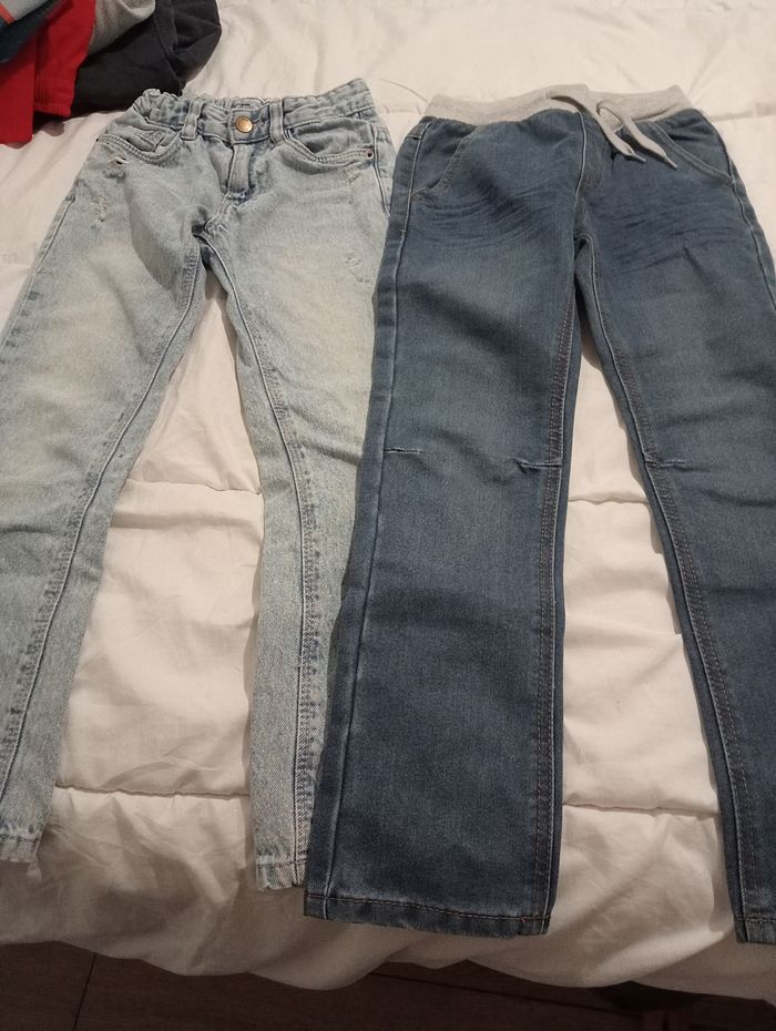 Lot jeans garçon taille 8 ans - photo numéro 2