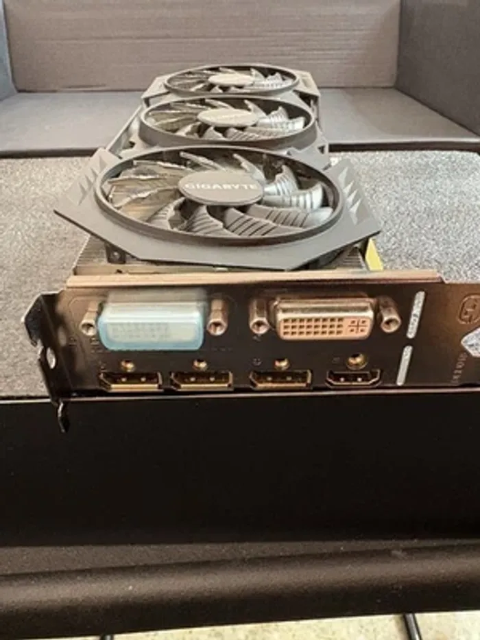 GIGABYTE GeForce GTX 970