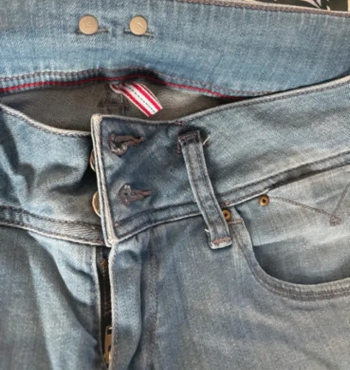 Jean skinny Tommy Hilfiger - Taille 30 / Longueur 34 - 30€ - photo numéro 6