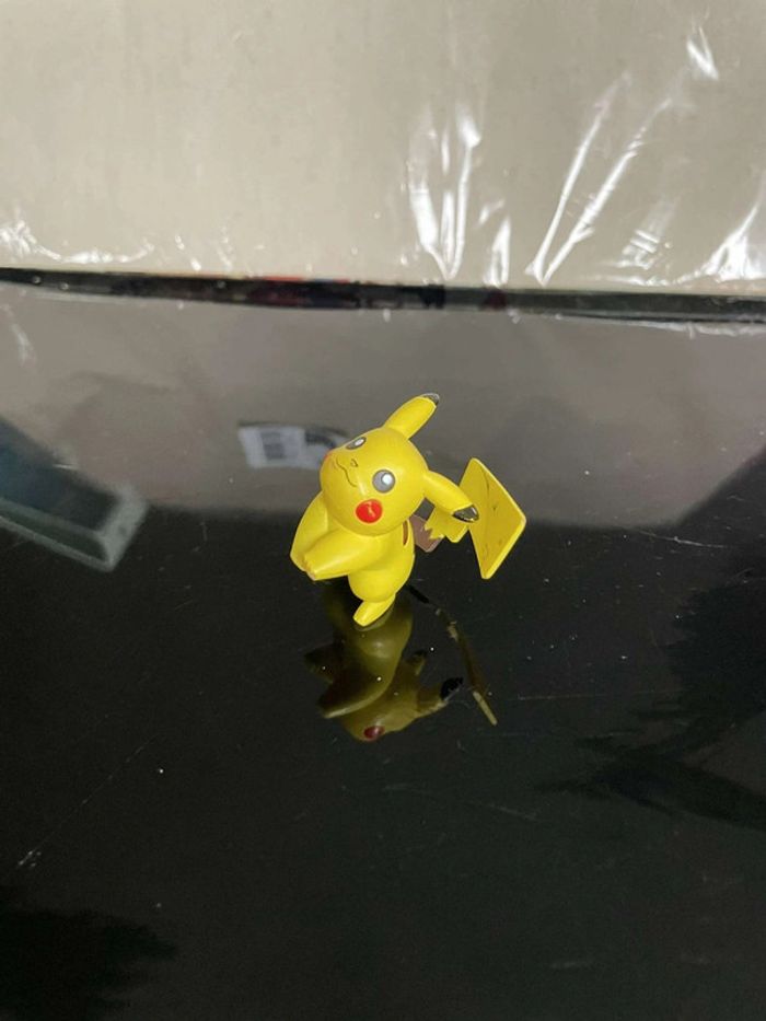 Figurine Pokémon Pikachu Tomy Nintendo