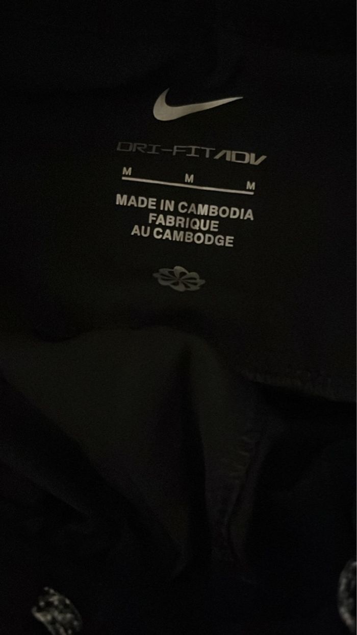 Jogging nike trail noir neuf taille M (taille petit) - photo numéro 4