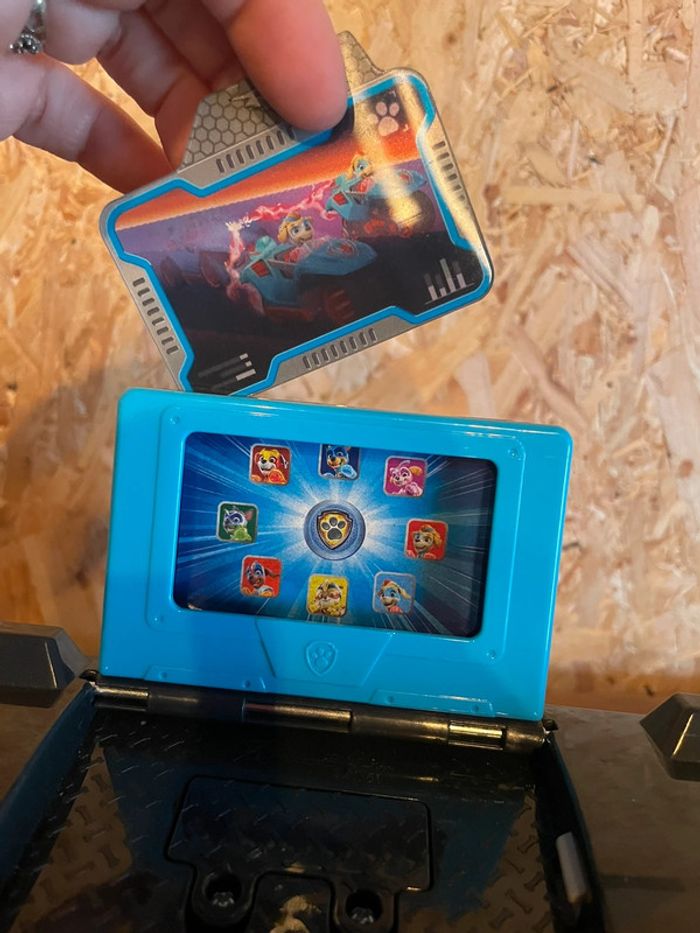 Idée cadeau 🎁 Camion Mission Cruiser sonore Mighty Pups avec sa carte magique - photo numéro 14