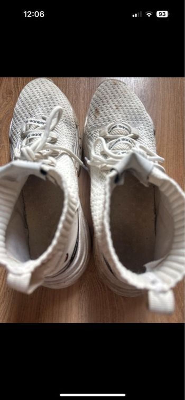 Baskets blanches - photo numéro 4