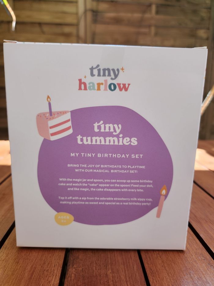 box anniversaire poupée - photo numéro 3