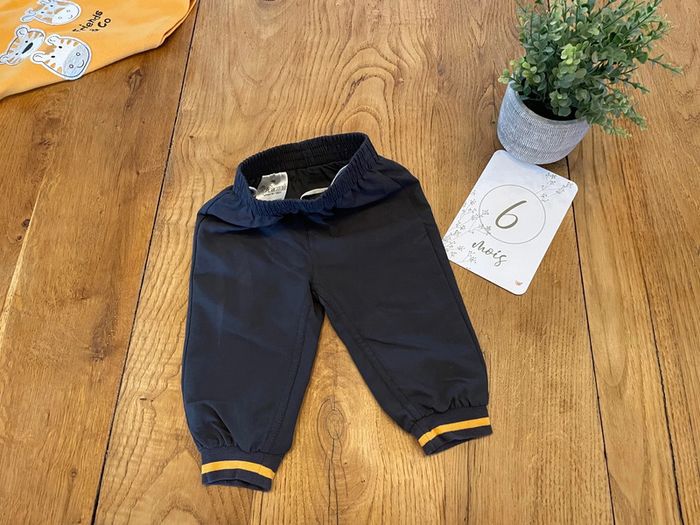 Ensemble jogging 6 mois - photo numéro 2