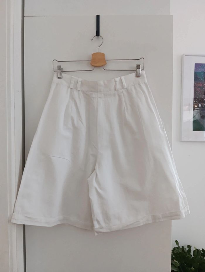 Bermuda vintage blanc jambes évasées - photo numéro 5