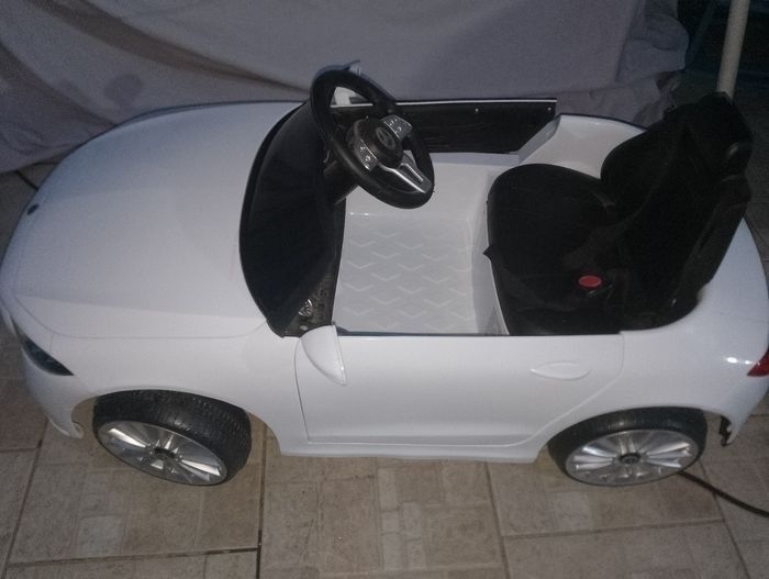 Voiture avec télécommande Mercedes Benz CLS 350 - photo numéro 1