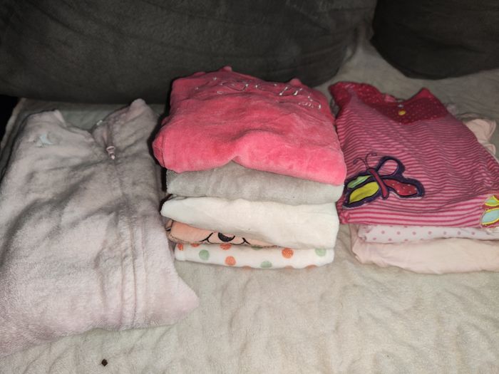 Gros lot vêtements 18 mois