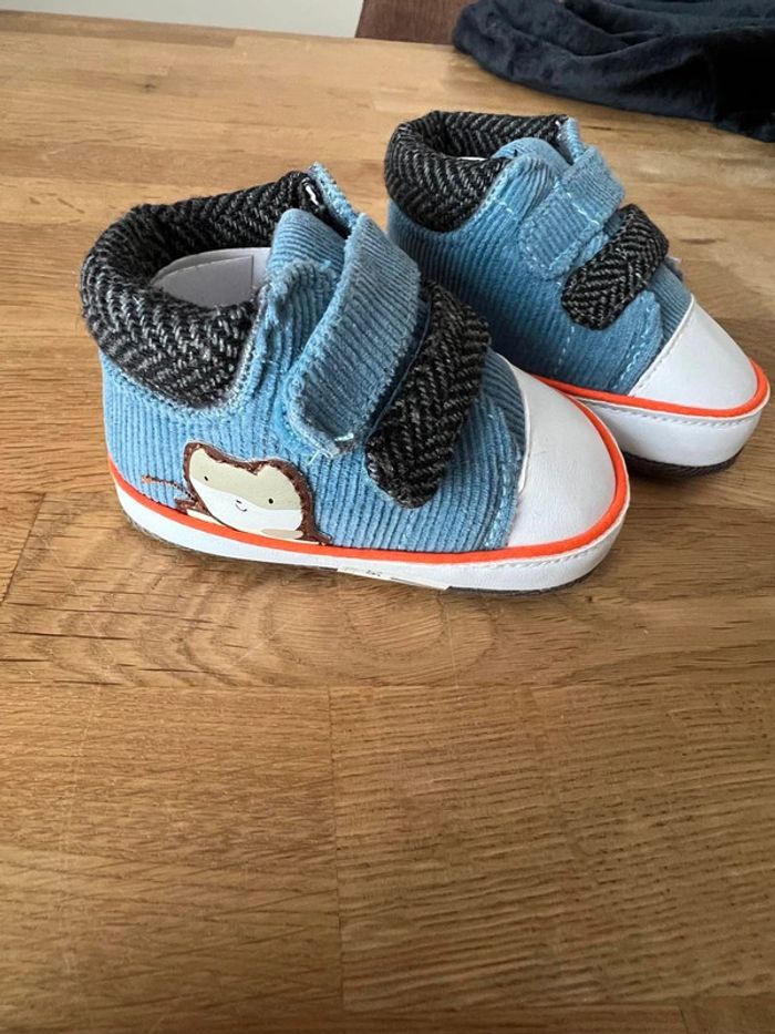 Chaussure bébé
