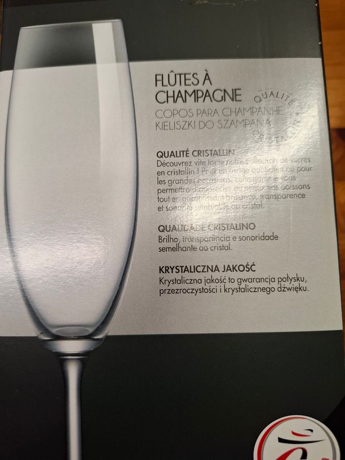 4 flûtes à champagne - photo numéro 4