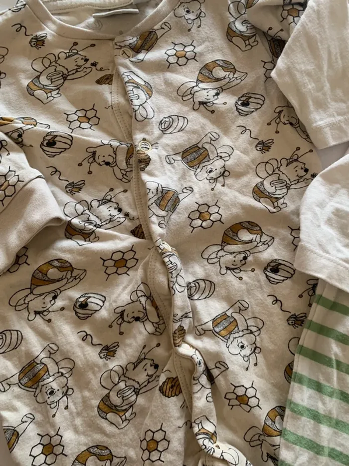 Pyjamas fins Disney 3 mois - photo numéro 3