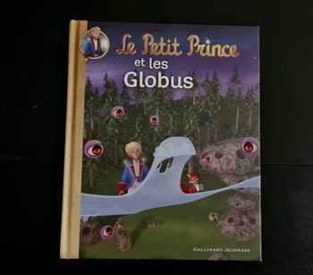 Livre - Le petit prince et les globus