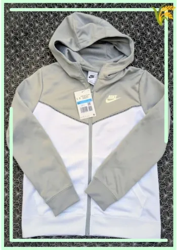 🧥 Veste à capuche Nike Tape Poly FZ HD – Gris/Blanc