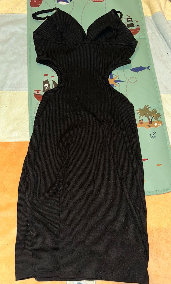 Robe noir d’été taille S - photo numéro 2