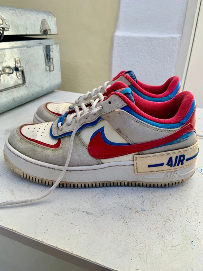 🔝 Air Force One Shadow blanche rouge et bleu taille 41