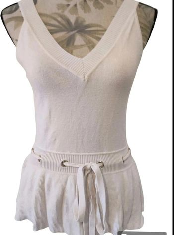 pull blanc évasé sans manches