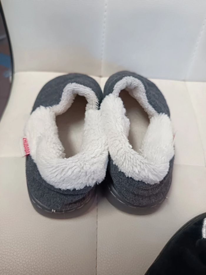 Chaussons taille 25/26 - photo numéro 6