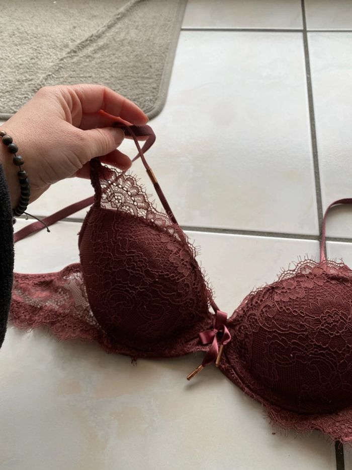 Soutien-gorge 75 B - photo numéro 2