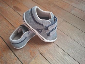 Chaussures enfants taille 22