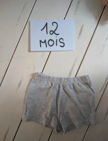 Short léger bébé garçon 12 mois