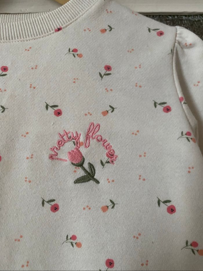 Pull blanc  motifs  floraux Jiabi - photo numéro 2