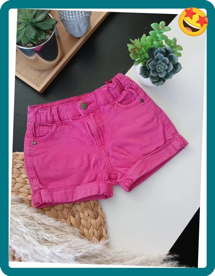 Short en jeans rose Taille 3 ans🌿💝 - photo numéro 2