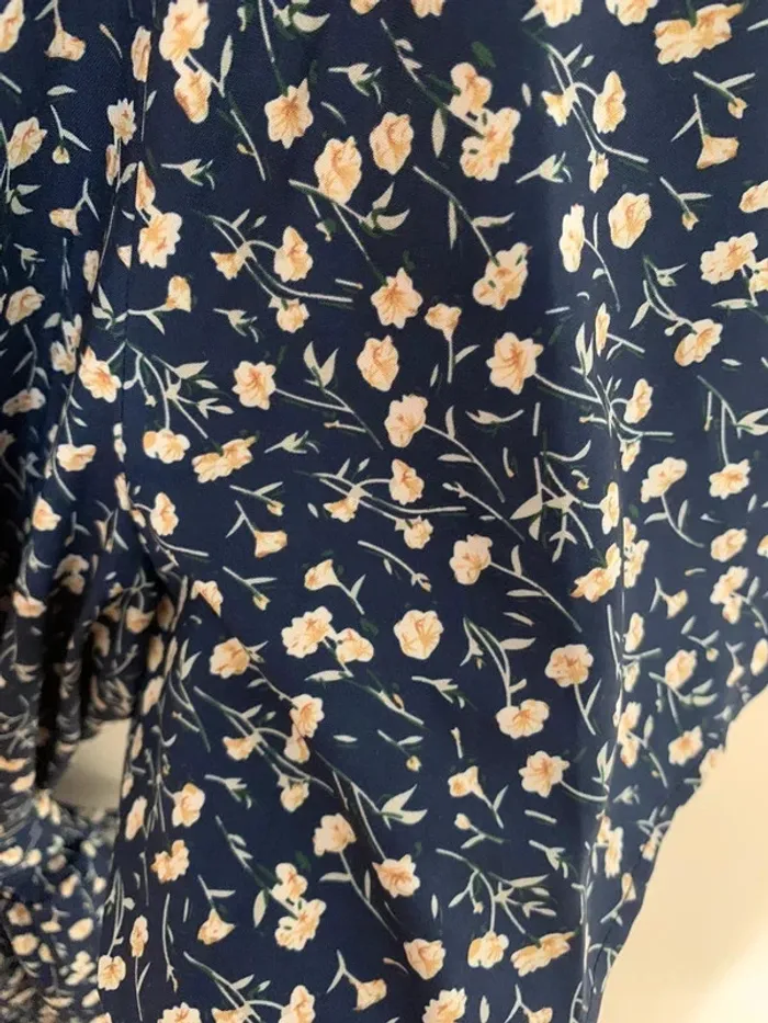 Robe fleurie bleu et blanc Shein t. 36 Neuve - photo numéro 3