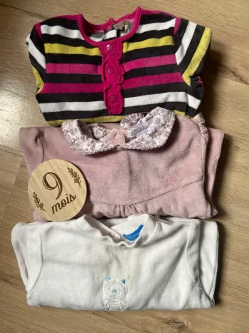 Lot 3 pyjamas chauds 9 mois fille