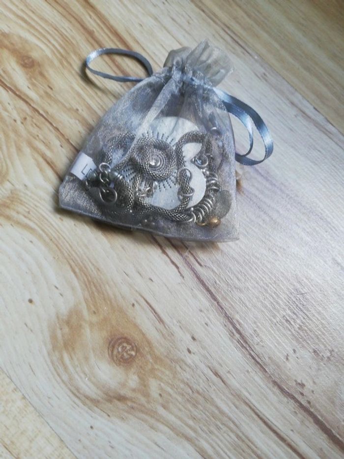 Collier coeur - photo numéro 5