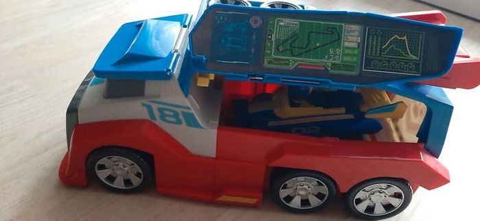 Camion mobile Pit Stop Team Ready Race Rescue Paw Patrol - photo numéro 2