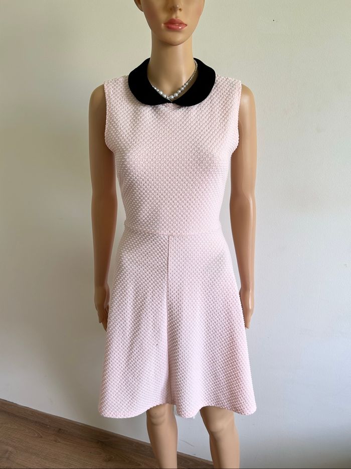 Robe rose claire sans manches Dorothy Perkins taille 38 jamais portée