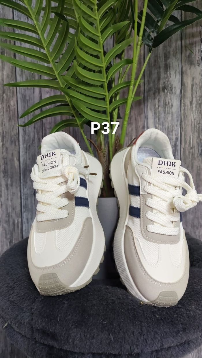 Basket pointure 37 - photo numéro 6