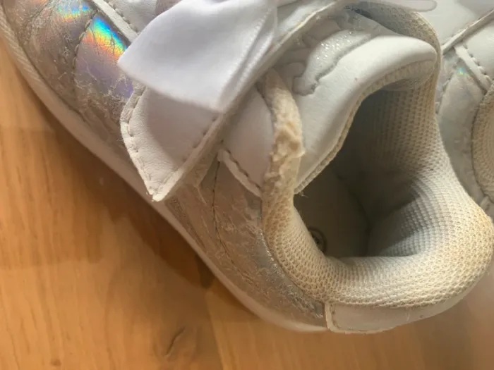 Tennis airness blanches taille 24 - photo numéro 3