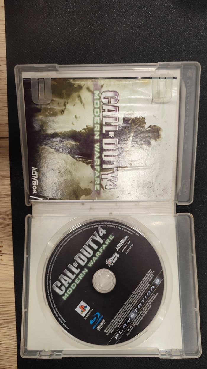 Call of duty 4 modern Warfare ps3 - photo numéro 2