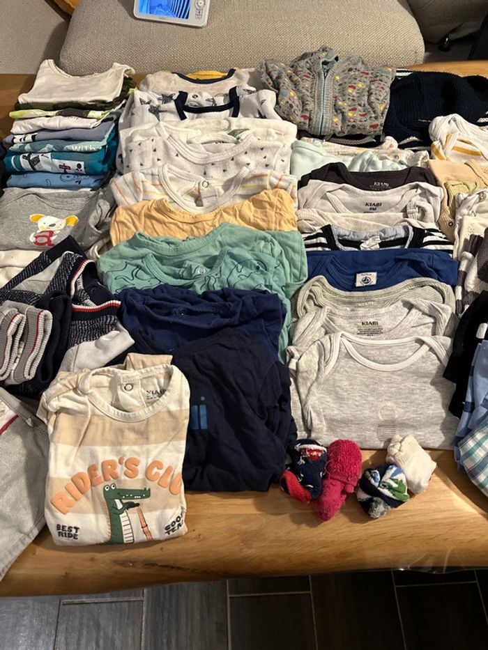 Lot vêtements bébé 6-9 mois mi saison - photo numéro 3