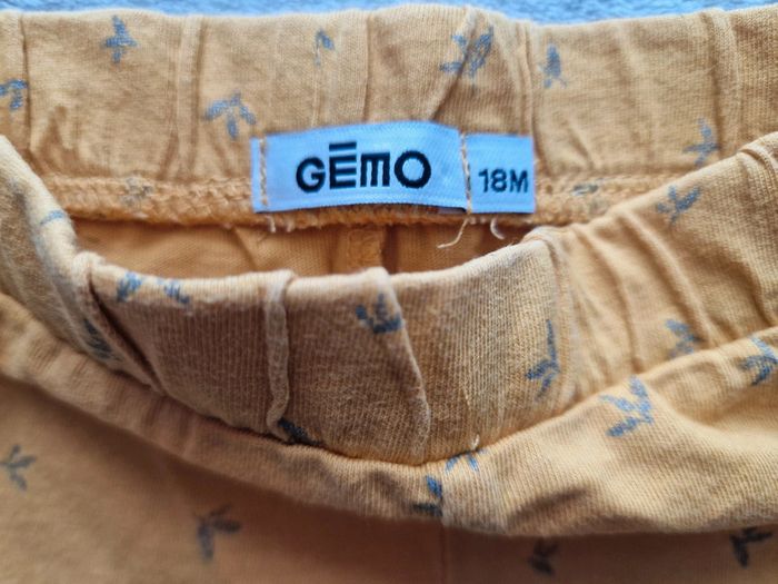 Lot de 2 shorts marine & moutarde - 18M - Gémo (BE avec défauts) - photo numéro 15