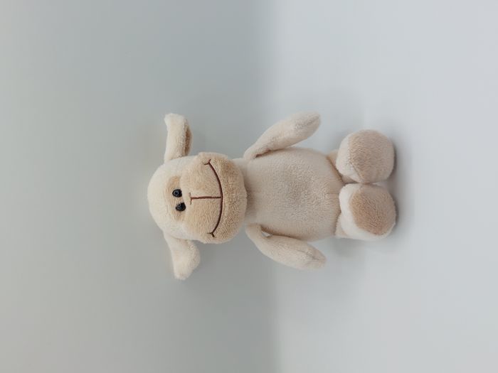 Peluche doudou mouton blanc écru KINDER beige marron yeux noirs 24 cm