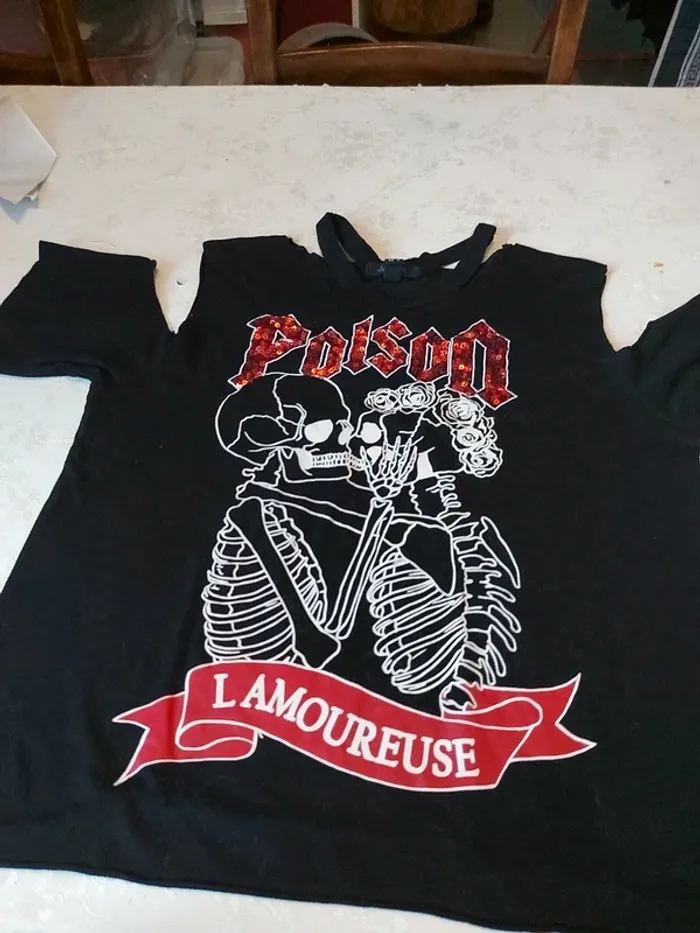 T-shirt noir poison l amoureuse - photo numéro 4