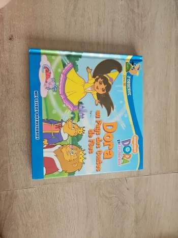 Livre Dora l'exploratrice
