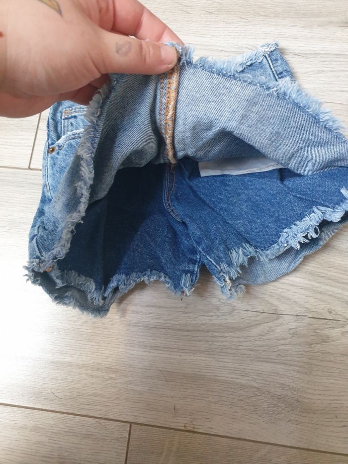 Jupe short - photo numéro 2