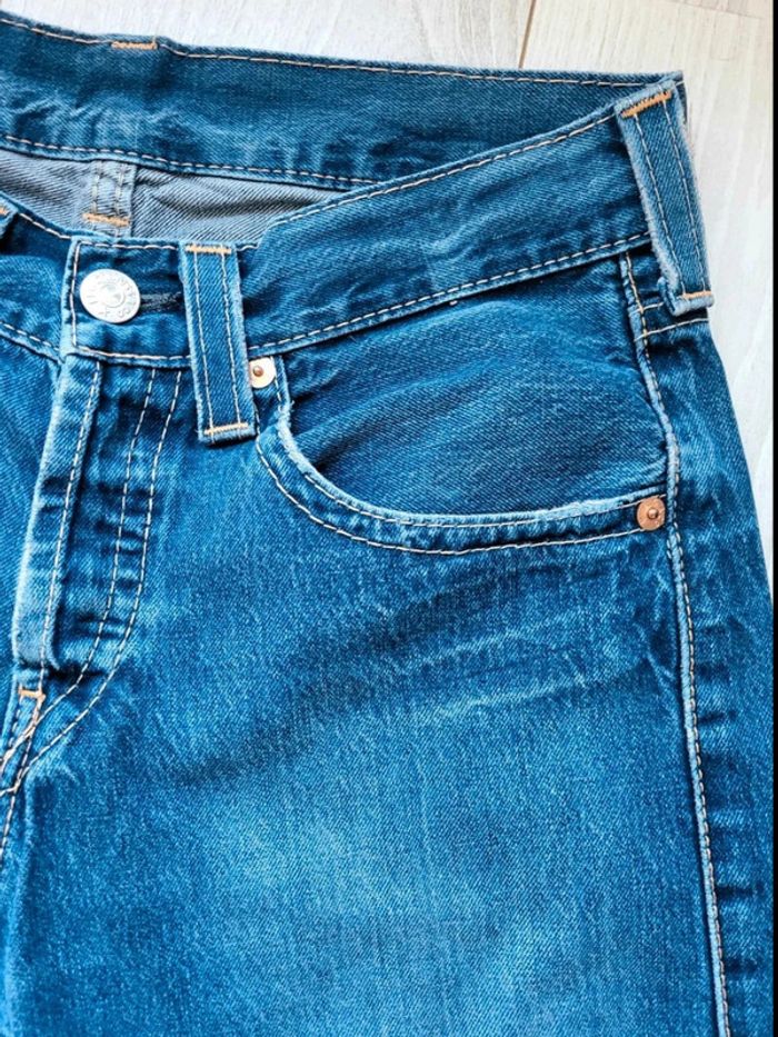 Jean  Levi's  Lot  901  W32  L32 Taille  FR 42 homme –  Vintage Y2K Levi Strauss &  Co authentique - photo numéro 8